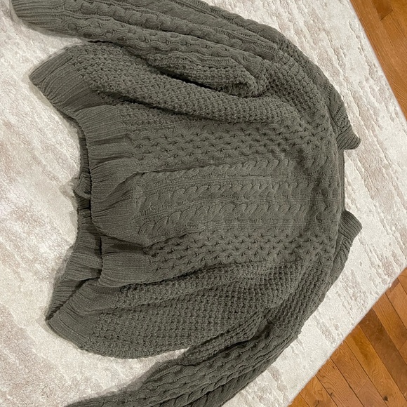 Altar’d State Green Cable Knit Cardigan- Size Large - Picture 3 of 3